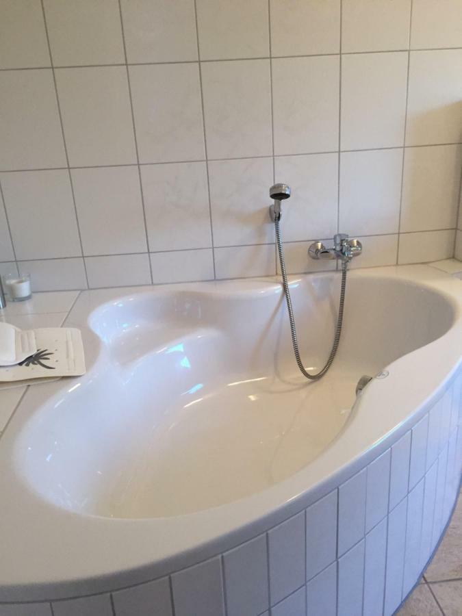 Ferien Apartment Meister Zorge Ngoại thất bức ảnh